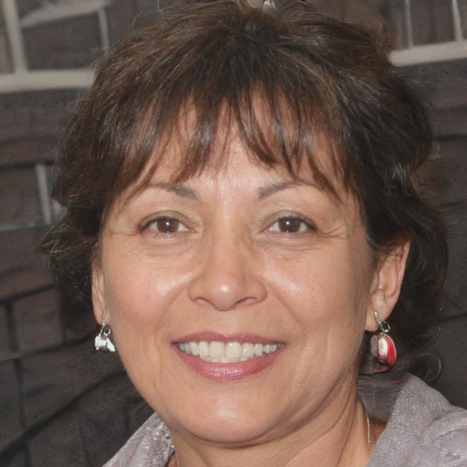 Portrait de Corinne Debroise, cliente satisfaite du service